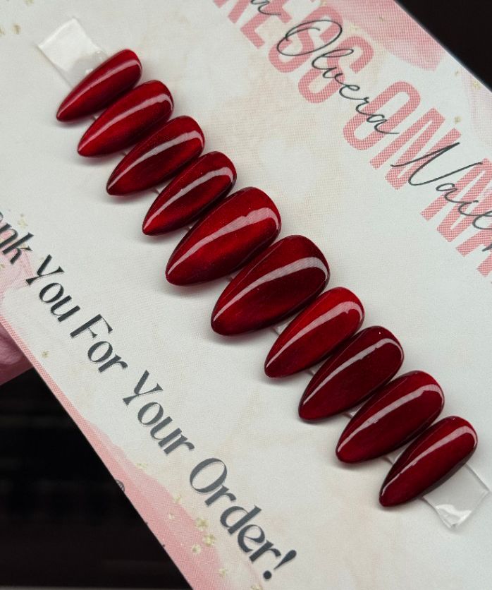 The Scarlet Veils set