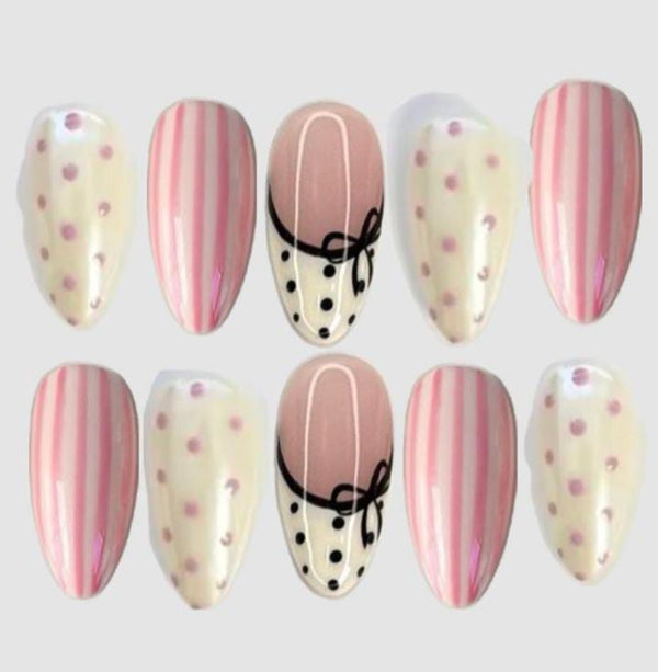 Polka dots Set (Spring Nails Inspo Only ,can be recreate)